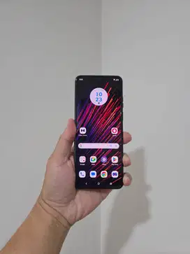 Motorola RAZR 40 Ultra 5G Flip 8/256 IMEI Resmi Beacukai 8GB 256GB
