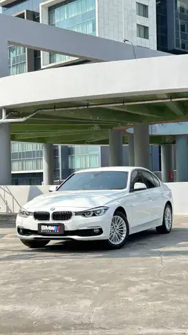 DP 15jt BMW 320i Luxury 2018