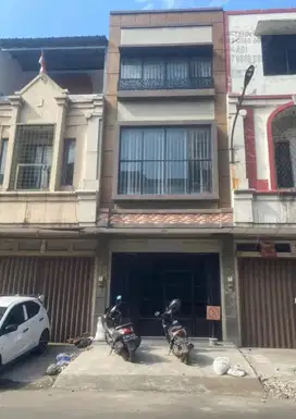 Dijual Ruko Minimalis Baru Renovasi Dekat Mall Green Sedayu