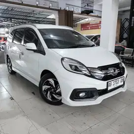 Mobilio RS 1.5 Manual 201⁣4