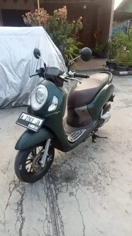 {JUAL} Scoopy frestige 2022 Siap pakai