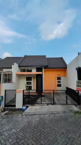 Harga Miring Dijual Rumah Baru Gress di Ikan Gurami Kota Malang