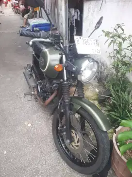 Kawasaki W175SE  Rp 20.jt nego orang pertama , mesin alus pajak hidup