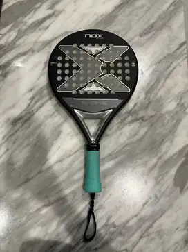 Raket Padel Nox X-One 2025