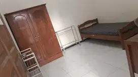 Kost Putri 200 Meter Jalan kaki ke UBAYA AC & NON AC Tenggilis Mejoyo
