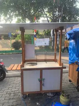 Dijual Gerobak Kayu Bekas