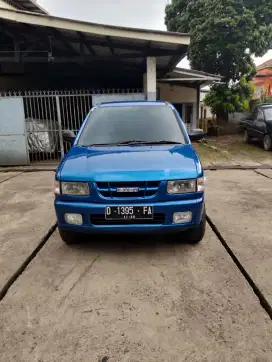 Isuzu Panther 2000 Diesel