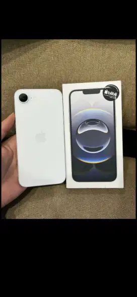 iPhone 16e128 iBox
