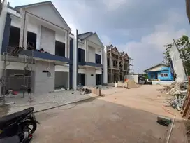 Hunian spektakuler Unit Terbatas Lokasi di Cipayung Depan Mabes TNI