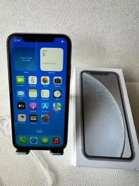 IPHONE XR 64GB WHITE