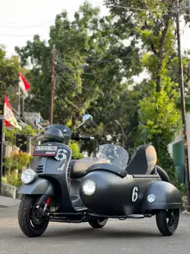Vespa gtv sei giorni with sespan scooter99