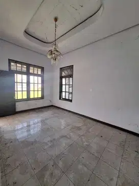 Jual Rumah Unfurnished SHM di Jl. Kusnan, Cirebon