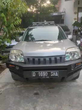 Dijual nisan xtril STT autometik th 2005 istimewa taat pajak ss lengka