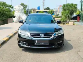 Honda Accord Vtil 2015 AT  ANTIK Kondisi TERAWAT