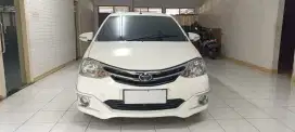 Toyota Etios Valco G 2016