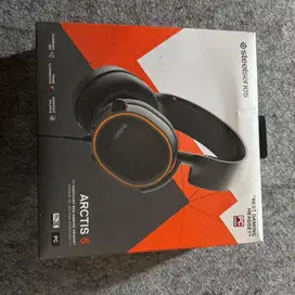Headset Steelseries Artics 5
