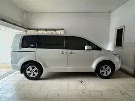 Delica. Sangat cocok utk road trip
