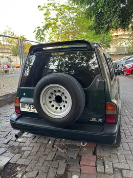 Suzuki Escudo 1995 Bensin