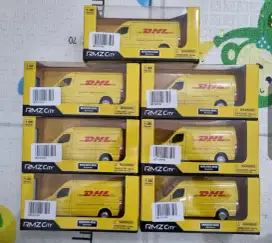 Mobilan Cargo DHL skal 1:36