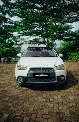 MITSUBISHI OUTLANDER PX [2014]