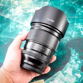 Viltrox AF 75mm F1.2 XF PRO for Fujifilm. Used. Like New