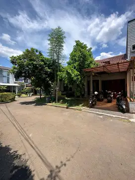 RUMAH DIJUAL PANGKALAN JATI  CINERE DALAM KOMPLEK