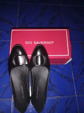 sepatu kerja wanita