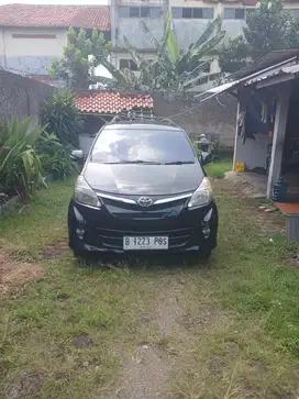 Avanza Veloz 1.5 AT 2012