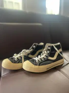 PL Sepatu Ventela
