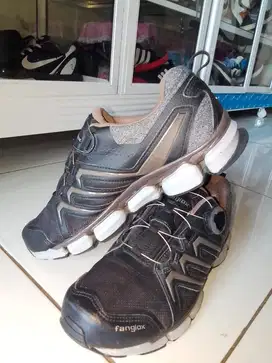 sepatu brand dari fangiox size 41