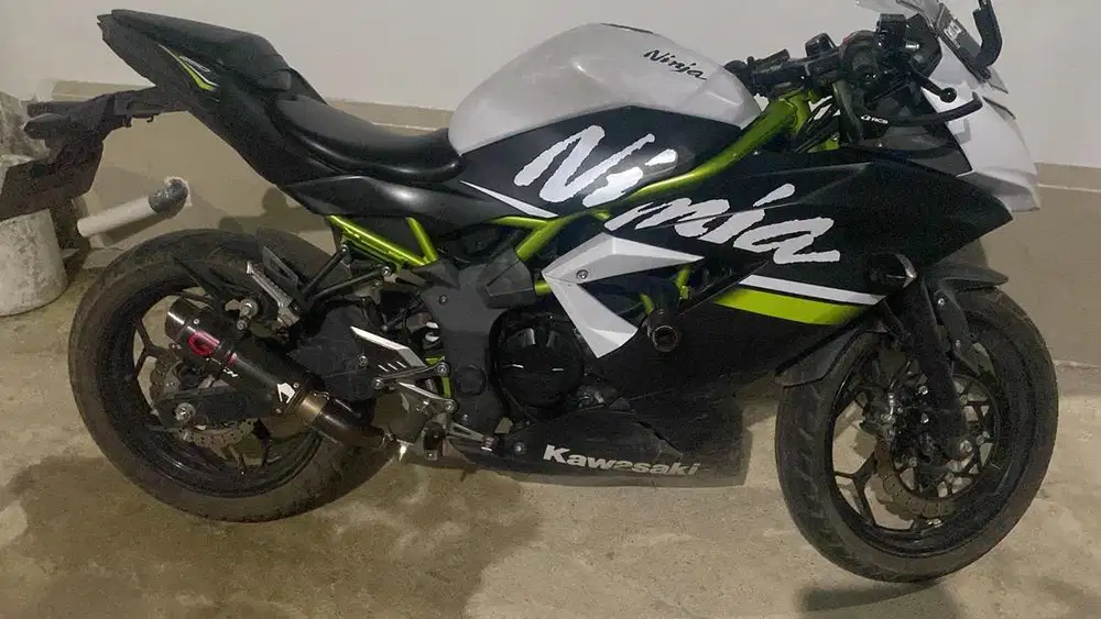 Kawasaki Ninja 250 SL
