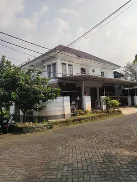 Dijual rumah bsd Villa Melati Mas Tangerang Selatan
