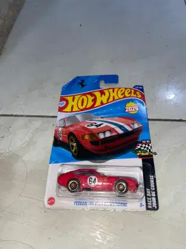 Hotwheels ferari 365 free protect Bubble agak kebawah