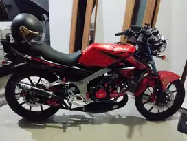 NINJA R FULLVAR
