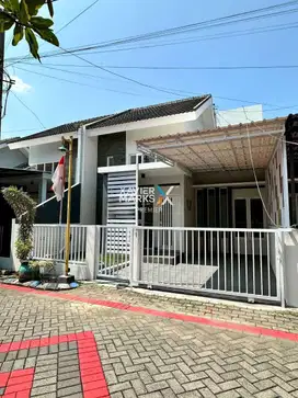Dijual Rumah Cantik Minimalis di Area Cengger Ayam, Lowokwaru, Malang