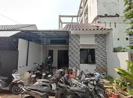 Rumah Hook SIAP HUNI Free Biaya Dekat Pintu Tol  Area Mampang Depok
