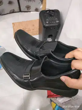 Sepatu kantor no.41