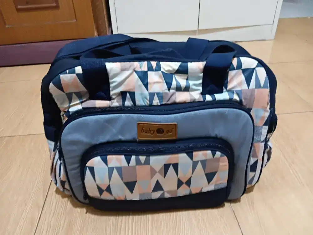 Tas serbaguna Baby 2 Go