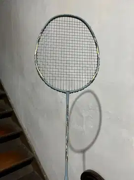 Raket Badminton Lining Blaze 100