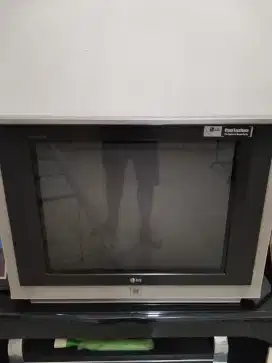 TV Flat LG model lama