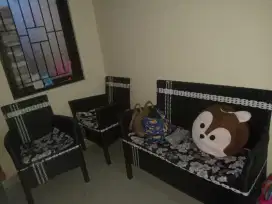 Sofa / bangku rotan sintetis