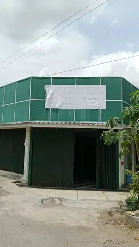 Bangunan Cocok Untuk Usaha Lokasi Strategis di Playen Gunung Kidul