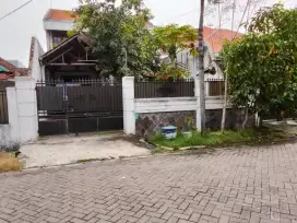 DIJUAL CEPAT RUMAH DUKUH KUPANG  ROW JLN 8 Meter