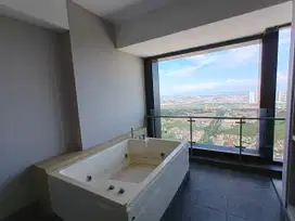 Disewakan New Gress Apartemen Grand Sungkono Lagoon Private Lift