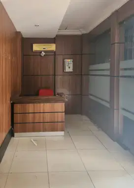 Ruko Gading Kirana Timur, Kelapa Gading. Disewakan per lantai
