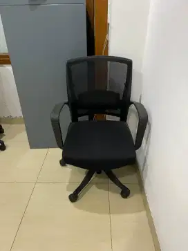 Kursi Kantor untuk kerja