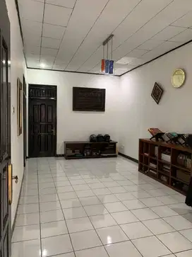 Rumah Lokasi Strategis Di Condet Kramat Jati Jakarta Timur S7216