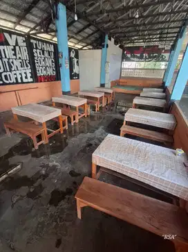 Meja dan kursi 10 set