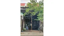 Rumah hadap taman di Gading Arcadia, Kelapa Gading