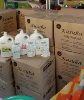 PROMO SABUN MANDI JUMBO KUSUKA ISI 2.LITER FREE BONUS REFILL 250 ML